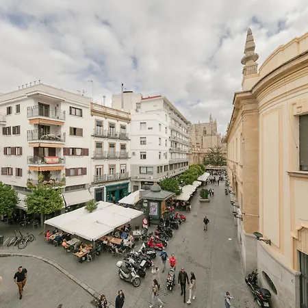 Arco Del Postigo Apartment